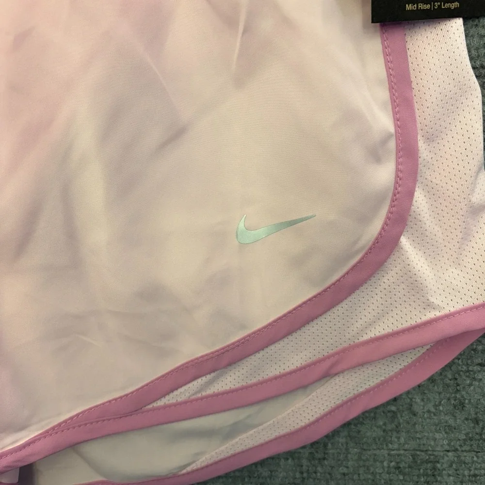 Nike Dri-Fit Tempo Running Shorts Womens Med Brief Lined Pink Reflective NWT